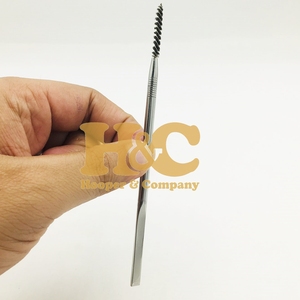 Cepillo de Alta Calidad para Recortar Cejas, Cepillo Profesional para Pestañas Postizas, Cepillo Sostenible de Acero Inoxidable para Cejas de Visón - Product Image 1