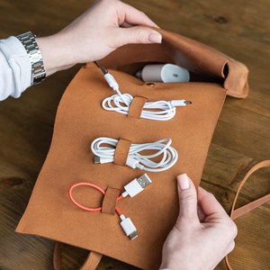 Organizador de Cables de Cuero Genuino, Porta Cables Rústico, Bolsa de Viaje para Dispositivos Tecnológicos, Estuche para Gestión de Cables, Directo de Fábrica LCO-0071 - Product Image 2