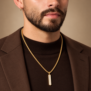 Collar con colgante de diamante cultivado en laboratorio City Skyline con contorno arquitectónico en plata de ley, oro y platino. - Product Image 3