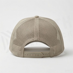 Casquette de camionneur beige avec broderie montagne sur le panneau avant, 6 panneaux, maille ajustable, unisexe, pour l'extérieur, décontractée - Product Image 2