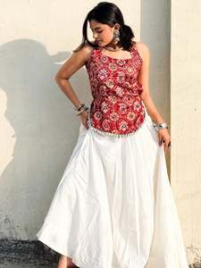 Women Traditional White Red Embroidered Crepe <b>Top</b> With White Palazzo Set Floral Pattern Casual Wear Spring Summer India Pakistan - Product Image 2