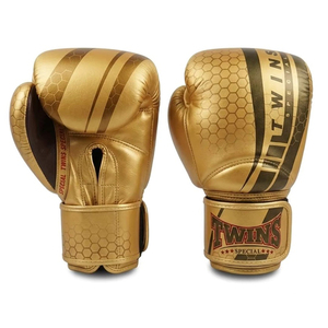 Gants d'entraînement de Muay Thai professionnels en cuir léger jaunes avec sangle de poignet réglable, respirants et rembourrage de pouce sécurisé pour la boxe - Product Image 4