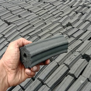 Briquetas de Carbón de Cáscara de Coco Ecológicas, Forma Hexagonal, Bajo Humo, Baja Ceniza, Carbón para Parrilla - Product Image 4