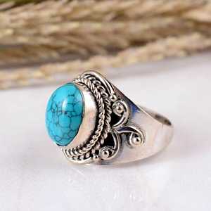 Anillo de Boda de Plata de Ley 925 con Turquesa Azul en Engaste de Bisel, Hecho a Mano, Estilo Antiguo, Vintage, Bohemio, Texturizado y Oxidado - Product Image 3