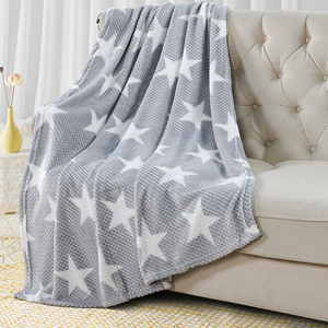ผ้าห่มสตาร์ แฟลนเนล ทราเวล โธรว์ ขนาด 127x177.8 ซม. - Product Image 2