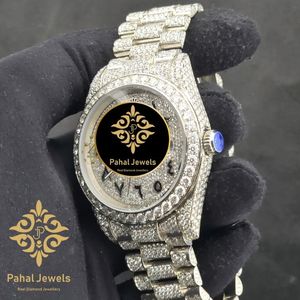 Montre de luxe pour homme Pahal Jewels avec diamants, boîtier rond en acier inoxydable de 42 mm, mouvement à quartz analogique, cadran en cristal saphir - Product Image 2