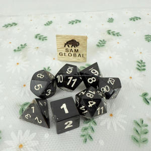 Dés en corne de buffle polie OEM, ensemble de 7 pièces pour les jeux de rôle D&D - Édition pour collectionneurs d'aventuriers - Product Image 4