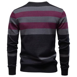 Pull-over décontracté pour homme en mélange de coton léger et respirant à manches longues avec logo frontal – Fabricant en gros - Product Image 4