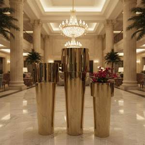 Nouveaux pots à plantes avec cadre et finition noire, de forme ronde, faits à la main, pour la décoration, proposés par les exportateurs - Product Image 1