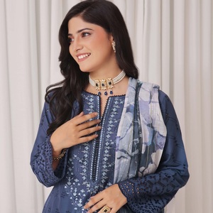Ropa de fiesta especial de estilo pakistaní de alta calidad Salwar Kameez con trabajo bordado pesado Pakistán y trajes indios Sharara - Product Image 4