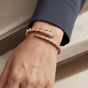 Pulsera de Diamantes de Lujo y Moda para Mujer |   Pulsera de Oro Rosa de 14K con Diamantes Cultivados en Laboratorio, Joyería Fina de Diseño Moderno, Accesorio de Regalo - Product Image 4