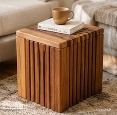 Table d'appoint rectangulaire en bois sur mesure avec plateau à lattes, style minimaliste pour salon, chambre et hôtel - Product Image 1