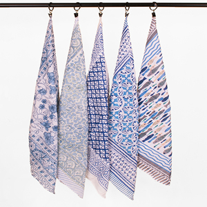 Pañuelo orgánico estampado a mano, bufanda ligera de algodón estilo bohemio, para la cara, el cabello o el cuello, accesorio de moda sostenible unisex - Product Image 5