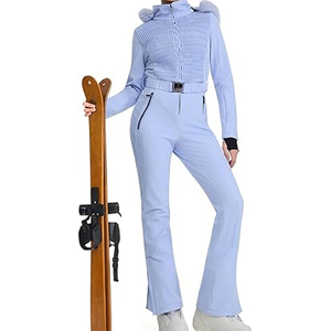 Traje de Esquí de Una Pieza para Mujer, Color Azul Claro, Impermeable, 100% Poliéster, con Aislamiento, Capucha y Cierre de Cremallera, Corte Ajustado - Product Image 3