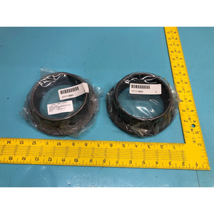 2 AXCELIS 17111860 GRAPHITE FLANGE TUBE, 180864 - Équipements et pièces semi-conductrices de confiance de la marque globale Legacy - Product Image 1