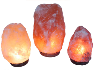 Lampe en sel de l'Himalaya sculptée, forme naturelle, écologique, 6 pouces de haut, décoration pour la maison et les mariages - Product Image 5