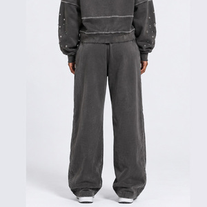Conjunto Deportivo Premium Personalizado para Mujer, Sudadera y Pantalones Deportivos con Efecto Deslavado Vintage, Ropa Urbana de Fabricante - Product Image 6