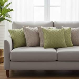 SOGA Lot de 6 housses de coussin décoratives en tricot torsadé, 3x 45cm vert sauge et 2x 45cm marron chocolat foncé, housses de coussin en tricot diamanté - Product Image 3