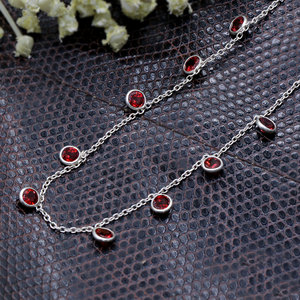 Collar de Plata de Ley 925 con Granate para Mujer, Diseño Minimalista con Corte Redondo, Cadena con Gema de Granate, Regalo de Joyería - Product Image 4