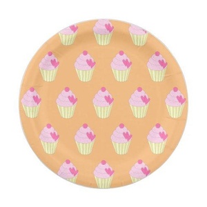 Assiettes en papier jetables écologiques pour les fêtes d'anniversaire et les repas en plein air, formes rondes de 9 pouces pour les collations et les plats - Product Image 1