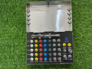 Kit Completo de Implantes Dentales de Alta Calidad con 35 Brocas de Paro Integral, Destornilladores y Llaves - Product Image 1