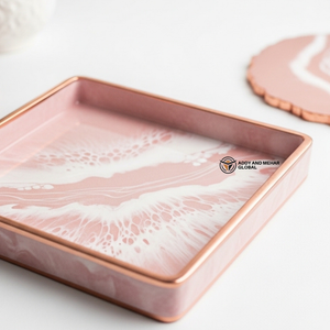 Plateau effet marbre rose design avec bordure dorée métallique |   Plateau de décoration moderne - Product Image 2