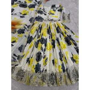 Robe Anarkali de créateur avec dupatta, imprimé numérique fantaisie, robes de bal - Product Image 4