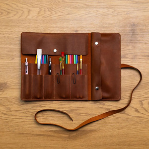 Rouleau de rangement pour pinceaux en cuir pleine fleur, organiseur professionnel pour artistes, étui de rangement multi-emplacements pour pinceaux, logo personnalisé, en vente à prix réduit - Product Image 2