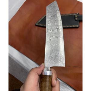 Couteau de chef artisanal en acier Damas à haute teneur en carbone, manche en fibre de carbone, lame fixe, design moderne, écologique, compatible lave-vaisselle - Product Image 3