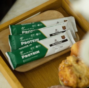 High Protein Energy Dark <b>Chocolate</b> Bar Infused With Coffee Beans For Healthy Snacks In Custom Packaging Box - Product Image 6
