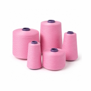 Fil de coton rose, filé en anneau, absorbant l'humidité, pour le tissage textile, 100% teint, de haute qualité, fabriqué en Inde - Product Image 1