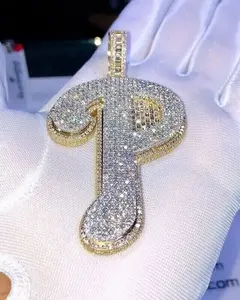 Colgante de letra personalizado estilo hip hop con incrustaciones de diamantes, chapado en oro, con apariencia de moissanita, colgante de alfabeto personalizado para hombre - Product Image 4
