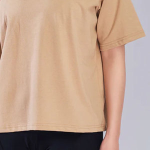 เสื้อยืดผู้หญิงคุณภาพสูงขายส่ง ปรับแต่งได้ สไตล์ลำลองสำหรับฤดูร้อน ผ้าฝ้าย 100% ระบายอากาศได้ดี น้ำหนักเบา แขนสั้น - Product Image 6
