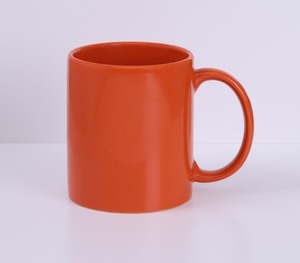 Mug à café en grès coloré avec anse, idéal pour les cadeaux d'affaires et l'utilisation au bureau - Product Image 4