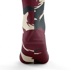 Chaussettes de sport pour joueurs de cricket, tissu respirant, design de performance avec coussinets de soutien pour les pieds - Product Image 5