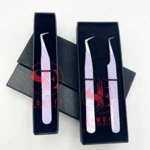 แหนบคีบขนตา90องศาทำจากสเตนเลสสตีลสีม่วงฉลากส่วนตัวกำหนดโลโก้ได้อย่างยั่งยืน - Product Image 1