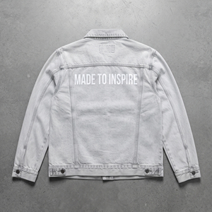 เสื้อแจ็คเก็ตยีนส์สีเทาอ่อนสำหรับผู้ชาย ปกคอปก ทรงปกติ ติดกระดุมแถวเดียว สวมใส่สบาย ผ้าฝ้าย 100% แจ็คเก็ตยีนส์แบบซัก - Product Image 2