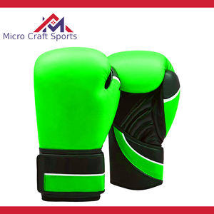 Guantes de Boxeo Profesionales de MMA en Cuero PU con Logotipo Personalizado para Fabricantes de Equipos de Boxeo en Sialkot, Pakistán - Product Image 6