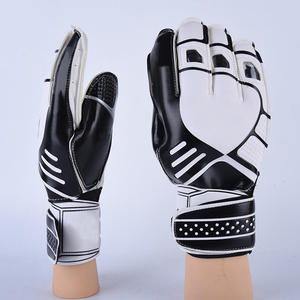 Football Goalkeeper Gloves Wrist Length Full Finger Non-Slip Breathable Adjustable Wrist <b>Strap</b> Pull-On Closure Unisex Sports PU - Product Image 4