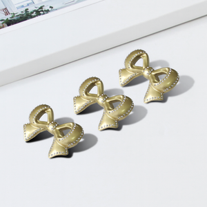 High Strength Modern Bow Shape Zinc Alloy Durable Cabinet Handle Crystal <b>Knob</b> <b>for</b> Drawer <b>Dresser</b> Kitchen Bedroom Nightstands - Product Image 4