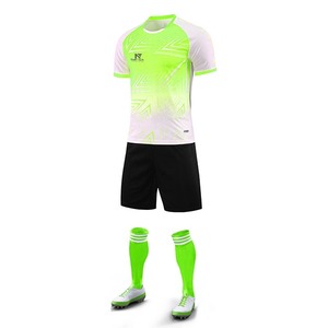 Vêtements de sport confortables pour hommes, uniforme de football 100% polyester, uniforme de football sur mesure pour hommes - Product Image 6