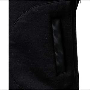 Chaqueta Varsity de Cuero Negro de Lujo Personalizada para Hombre, con Letras Bordadas en las Mangas, Estilo Letterman, Ajuste Perfecto, Impresión Puff - Product Image 6