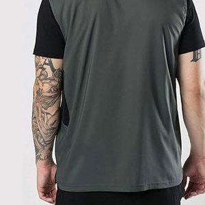 Gilet de barbier professionnel pour salon et barbier, coupe confortable pour la coupe, le coiffage et les travaux de toilettage. - Product Image 6