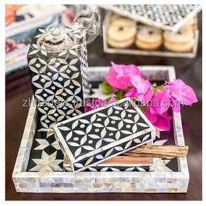 Elegante Colección de Regalos para el Eid para Hogares Árabes y Uso Espiritual, Juego de Quemadores de Incienso de Madera con Aura Celestial y Madreperla - Product Image 6