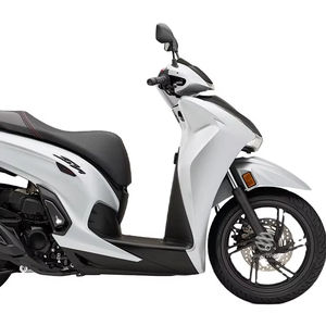 Scooter SH350i 2026 de Venta Rápida, Motocicleta con Enfriamiento Líquido, Motor de 4 Tiempos SOHC, 330cc, 134 km/h, Lista para Enviar - Product Image 1