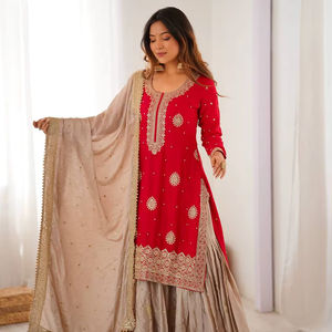 Ensemble Kurti en soie Chinon ethnique avec broderie riche et Sharara - Product Image 1