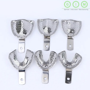 Plateaux d'empreinte dentaire supérieurs et inférieurs en acier inoxydable perforés autoclavables – Kit d'instruments orthodontiques dentaires de qualité supérieure - Product Image 3