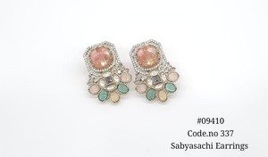 Pendientes de tuerca 09410, pendientes chapados en Mehandi, pendientes de circonita cúbica, pendientes florales coloridos de latón para bodas y fiestas para mujer - Product Image 4
