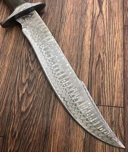 Cuchillo Bowie de Acero de Damasco Hecho a Mano de Alta Calidad, Mango de Madera y Hueso, Hoja Bowie, Cuchillo para Supervivencia al Aire Libre, Caza y Camping - Product Image 2