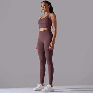 Yoga Suit Set Women Fitness Gym Wear Seamless Activewear Leggings Set - Product Image 3